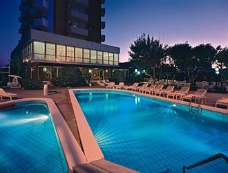 Alexandra Plaza Hotel Riccione Exterior photo